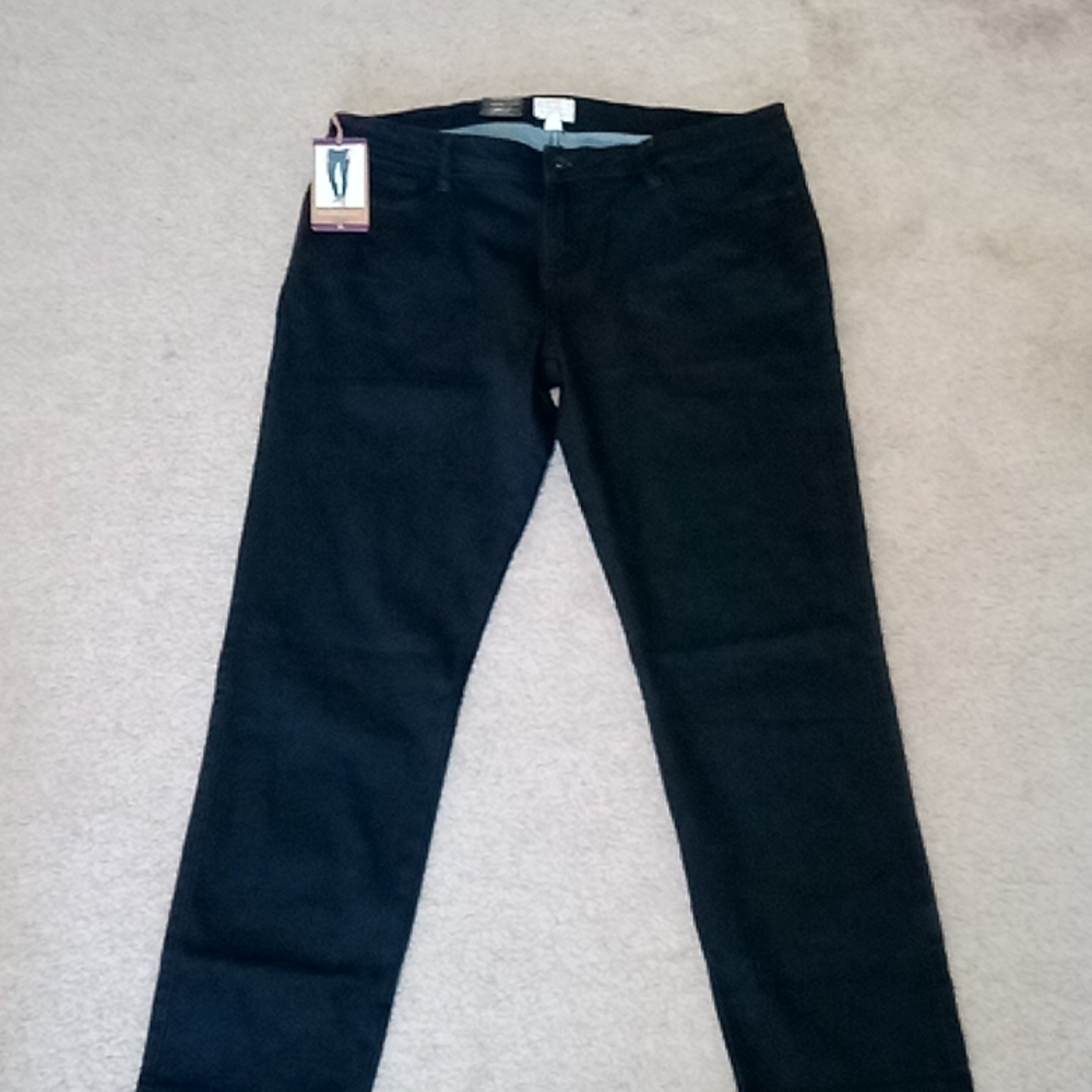 Weatherproof vintage black jeans
